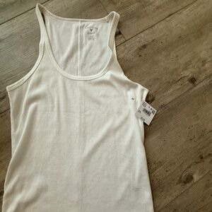 NWT - American Eagle tank top